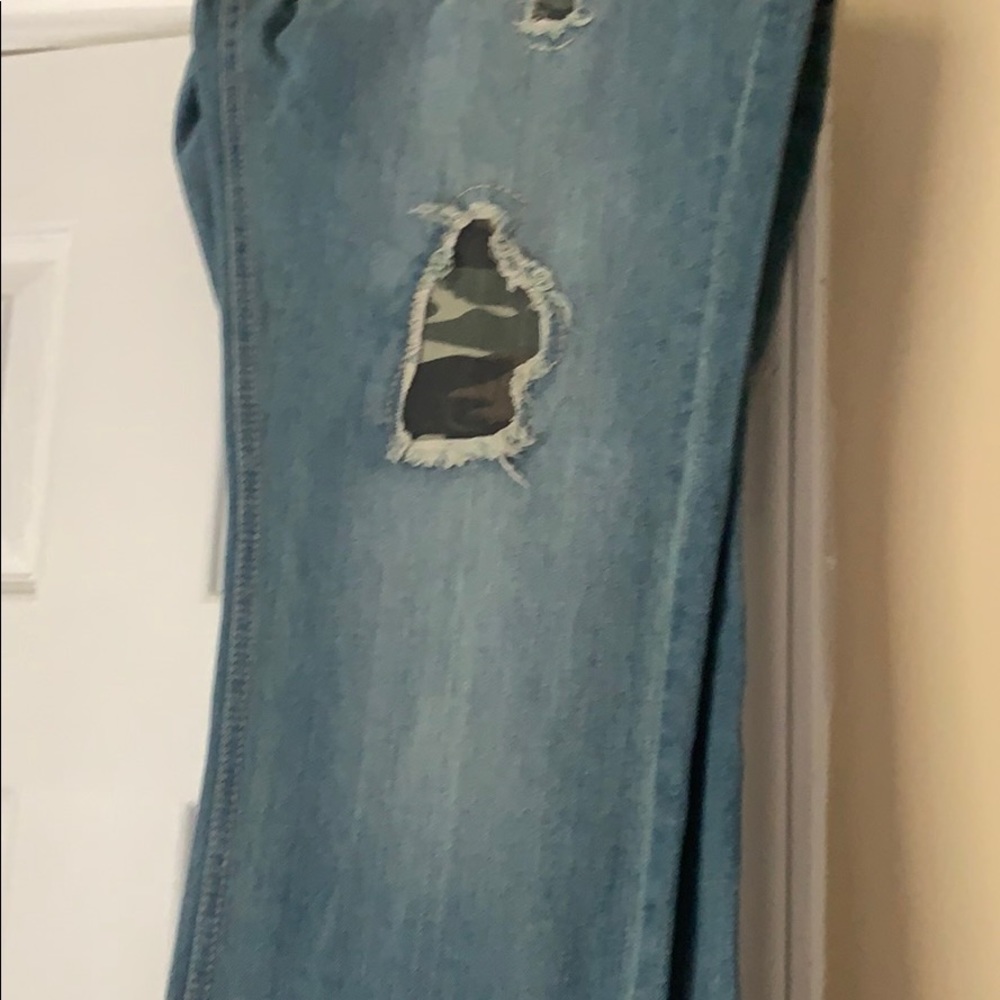 Jeans - Picture 2 of 7